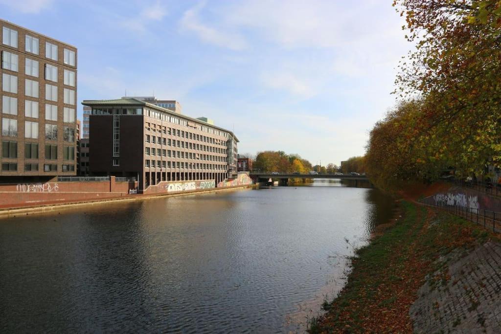 Schoenes Zwei-Zimmer-Apartment In Der Bremer City Exterior foto